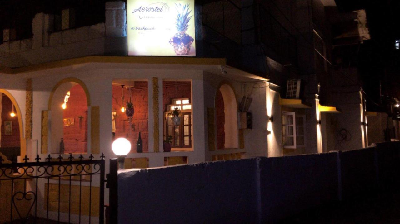 Aerostel - Backpacker'S Hostel In Goa Calangute Exteriér fotografie