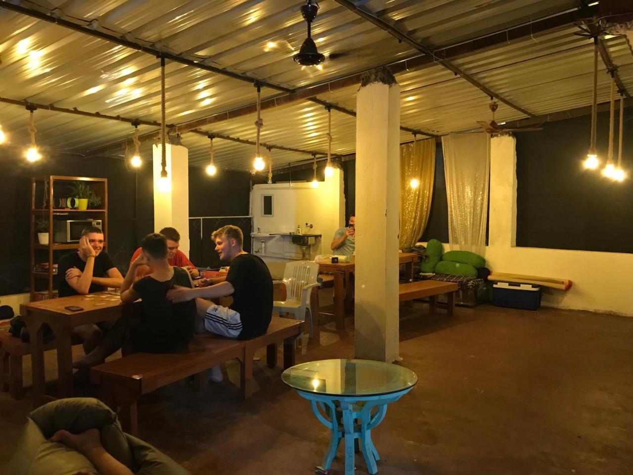 Aerostel - Backpacker'S Hostel In Goa Calangute Exteriér fotografie